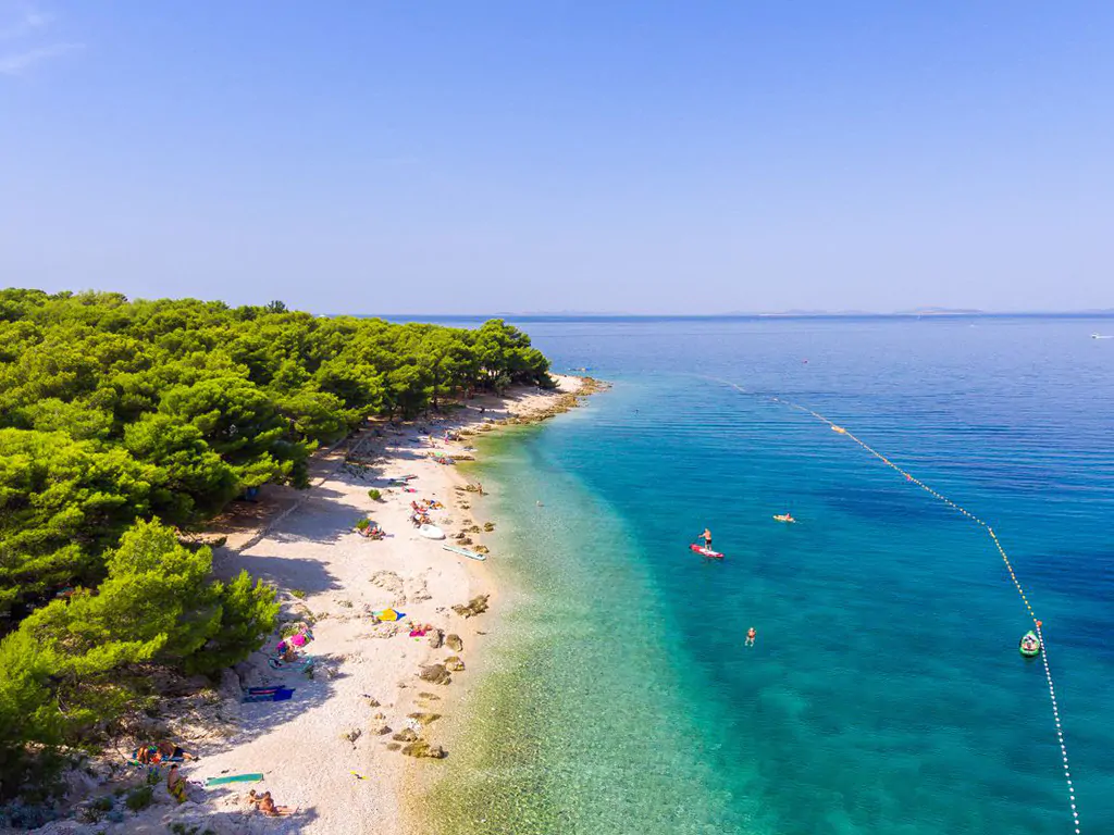 campsite-adriatic-view-from-above-beach-sea