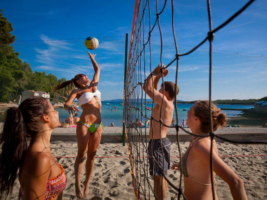 campsite-baldarin-volley-ball-2