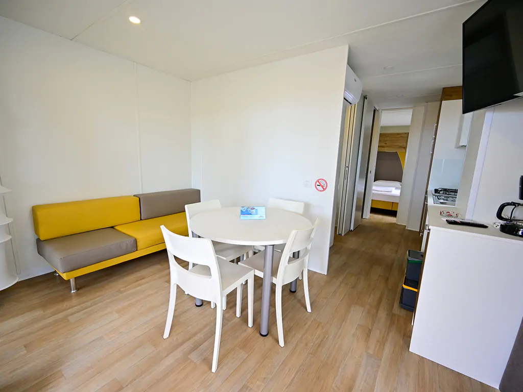 premium-n-cikat-interior-living-room