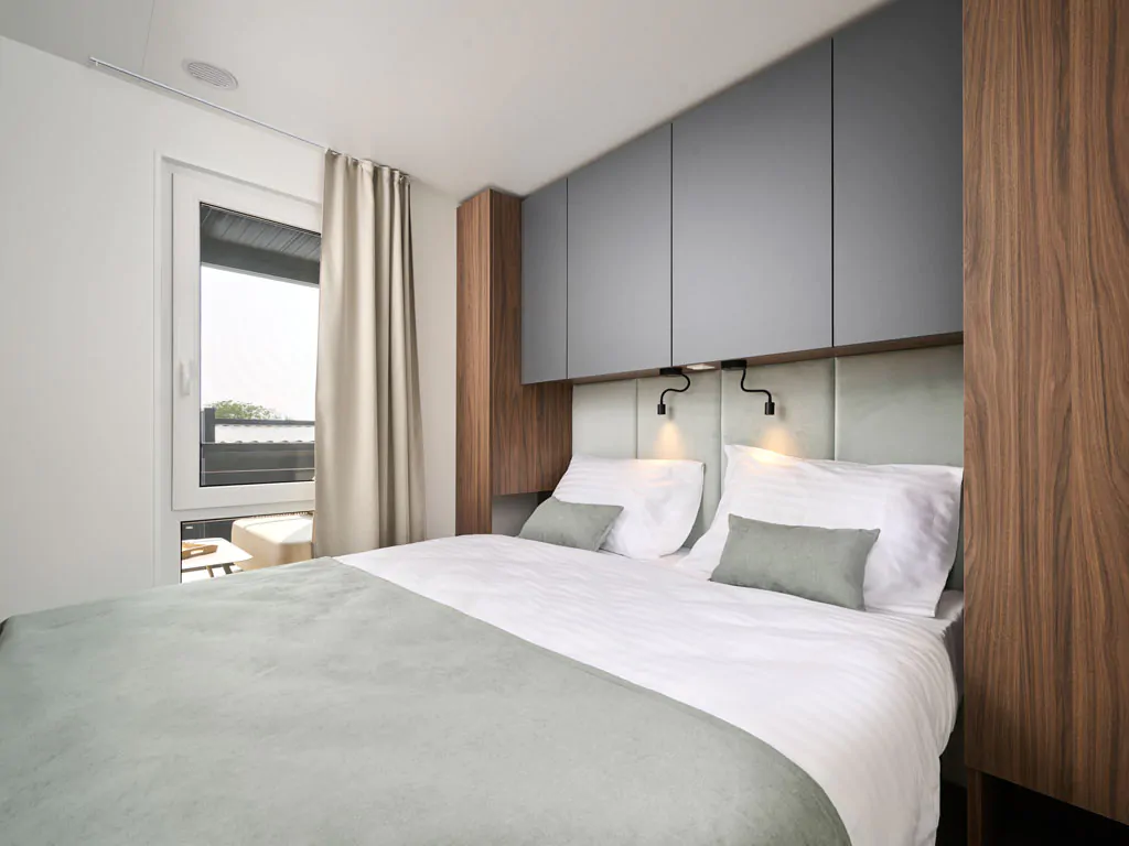 aminess-atea-mobile-home-premium-interior-bedroom-double-bed-2