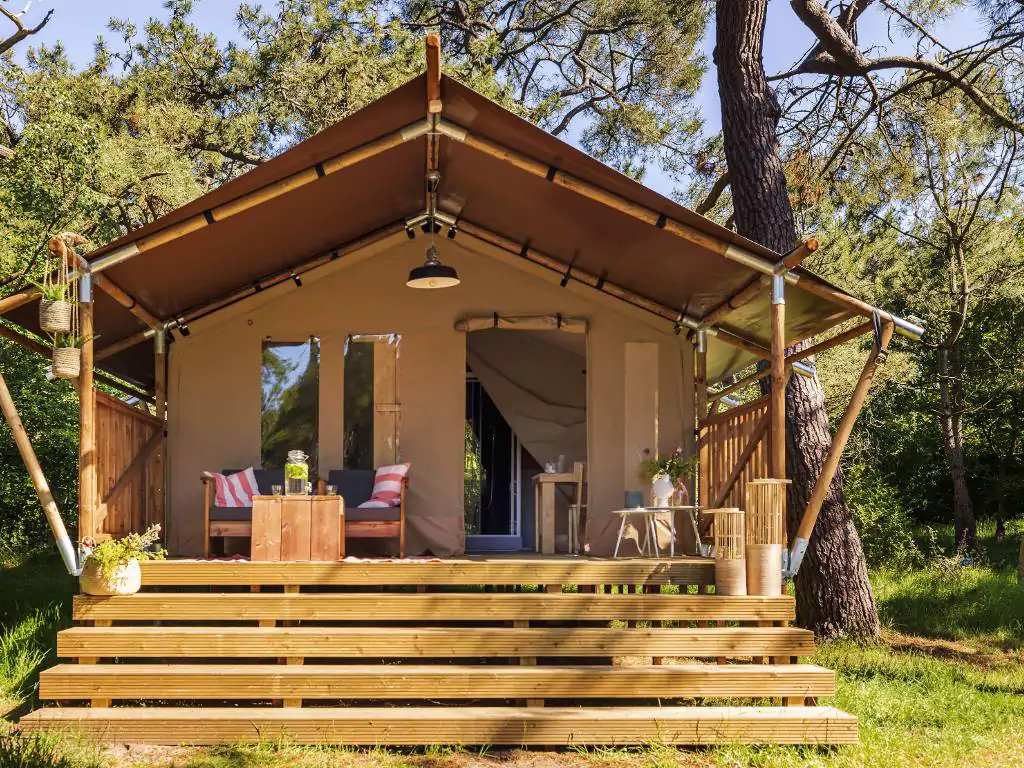 aminess-maravea-camping-resort-safari-tent-lodge-exterior