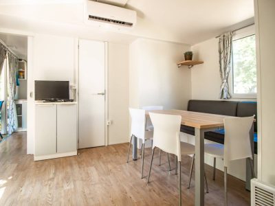 camping-bijela-uvala-mobile-home-malta-interior-living-room