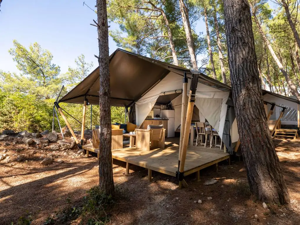 camping-krk-safari-tent-comfort-aircro-exterior-i