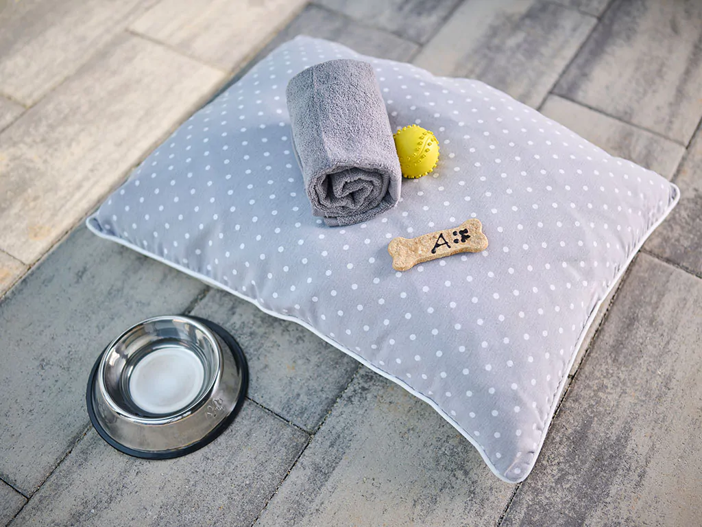 campsite-aminess-atea-mobile-home-amber-luxury-home-interiere-dog-bed