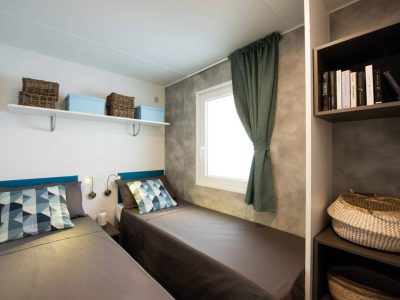 campsite-bijela-uvala-mobile-home-funtana-single-beds
