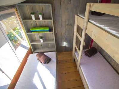 campsite-polari-safari-tent-s-airco-5-persons-bunk-bed