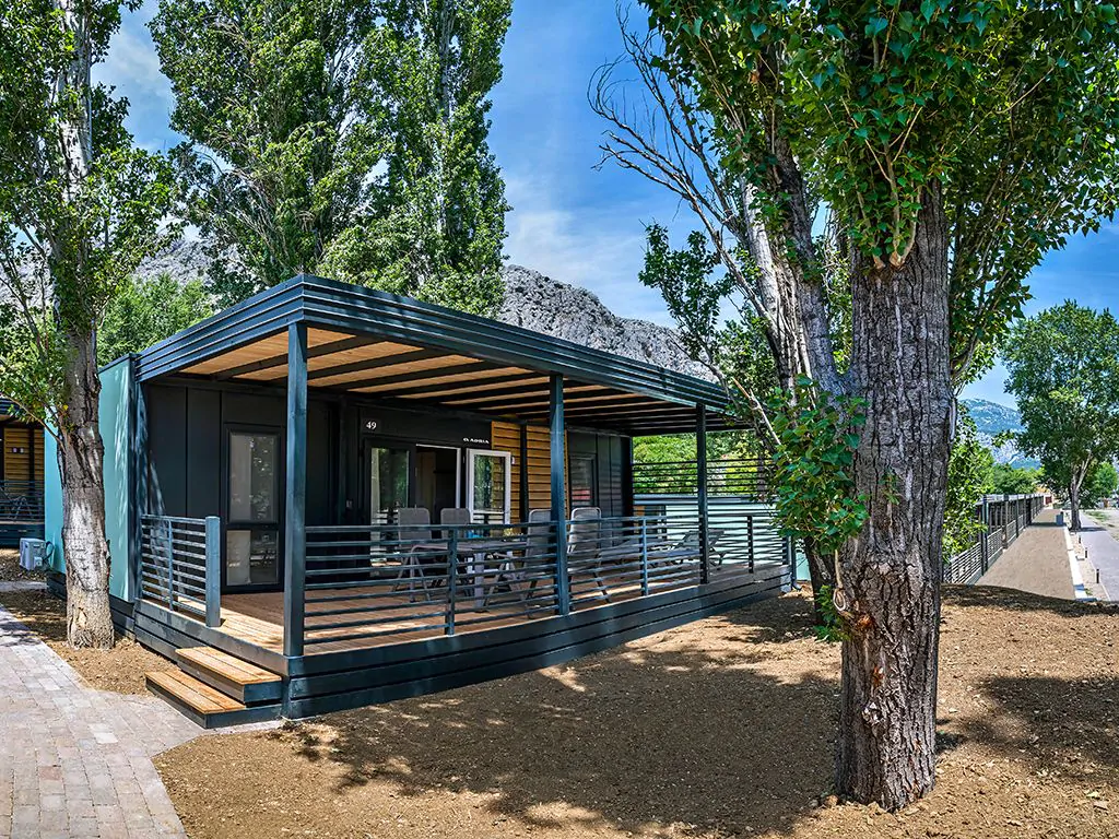 camspite-galeb-mobile-home-superior-c-terrace-2