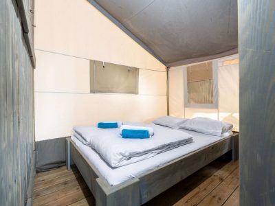 fkk-koversada-luxury-safari-tent-interior-double-bed