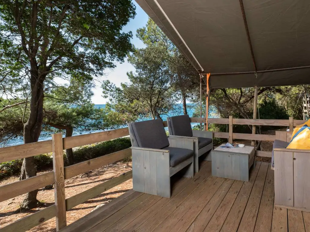 koversada-luxury-safari-tent-terrace
