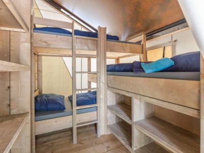 naaktrecreatie-solaris-comfort-interior-bunkbeds