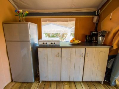 porto-sole-vrsar-comfort-airco-kitchen