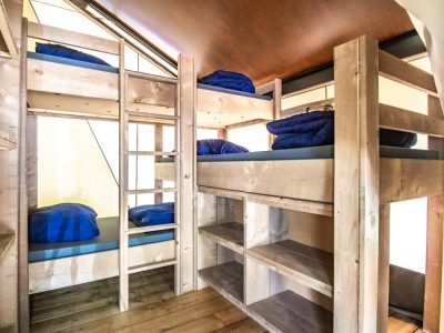zelena-laguna-safaritent-comfort-slaapkamer-stapelbed-easyatent