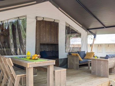 camping-aminess-maravea-safaritent-s-6-persons-exterior-terrace