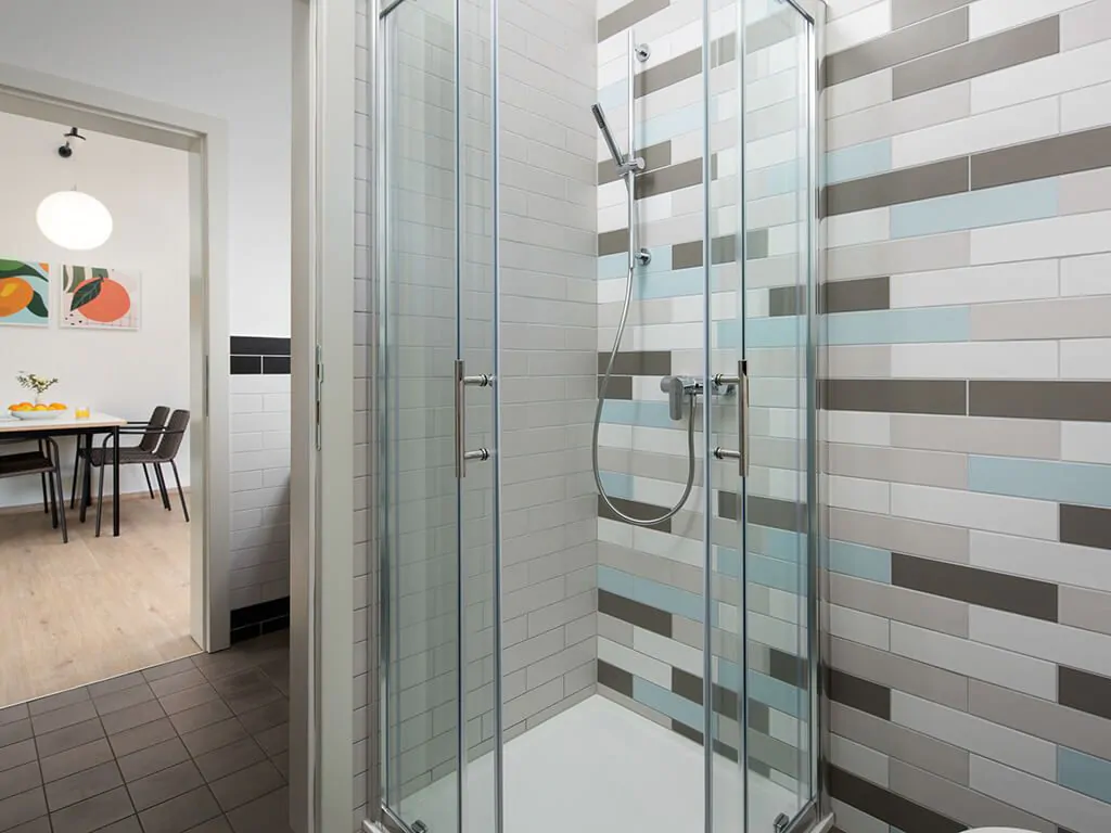 campsite-bivillage-holiday-home-standard-interior-bathroom