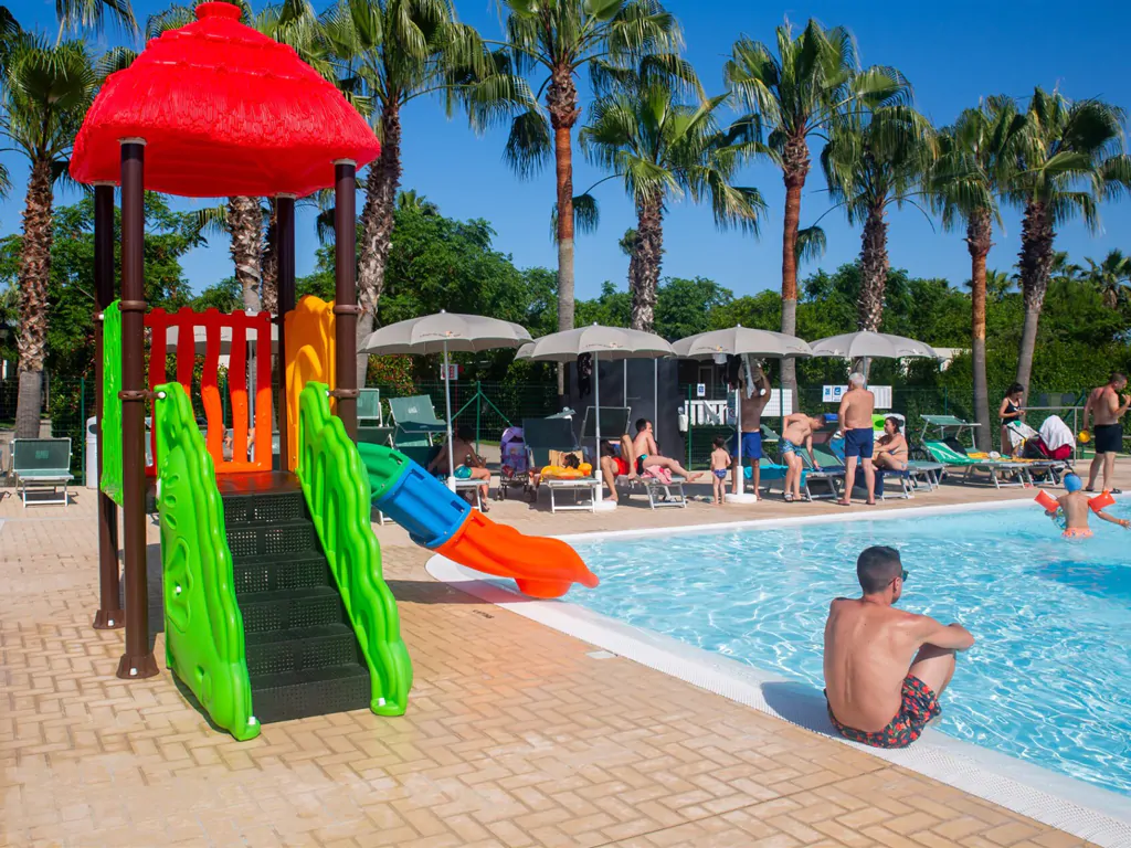 don-antonio-glamping-village-kids-pool