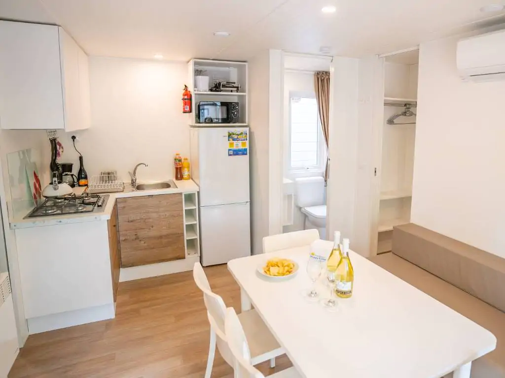 happy-superior-interior-kitchen-living-room