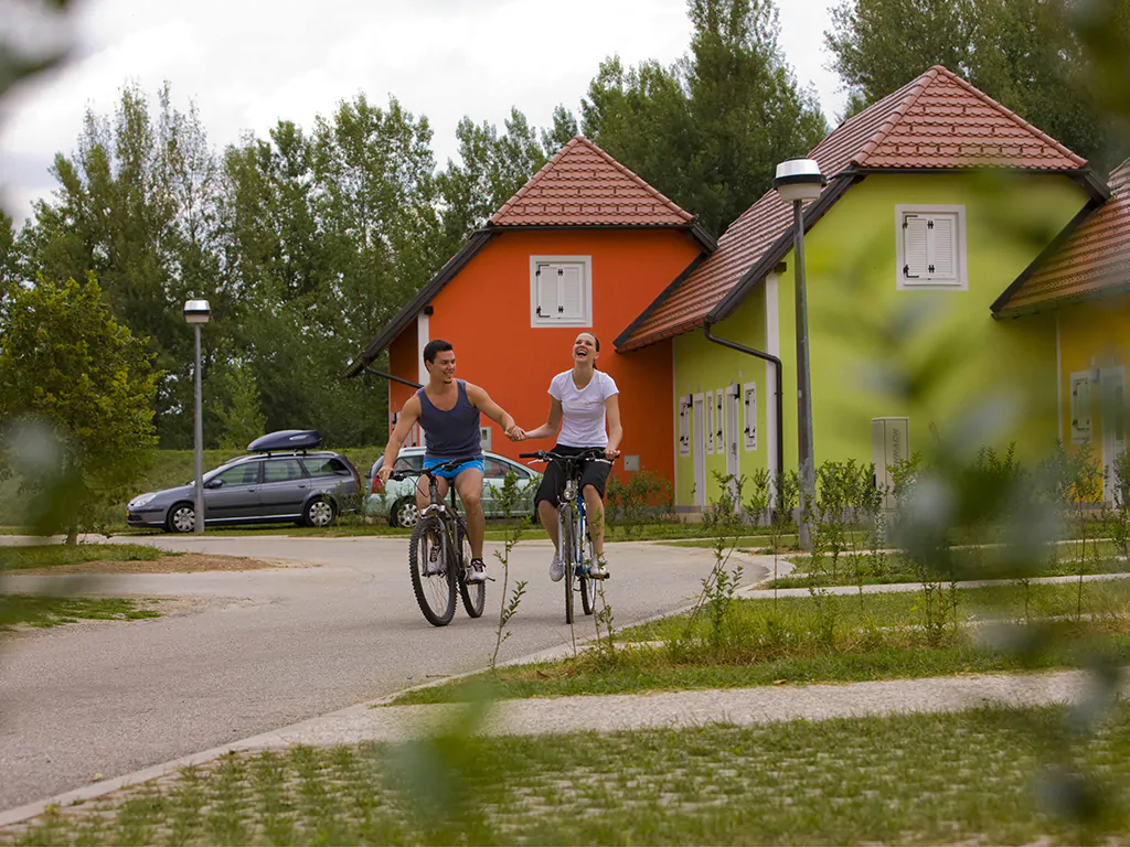 terme-catez-apartments-exterior-vacation