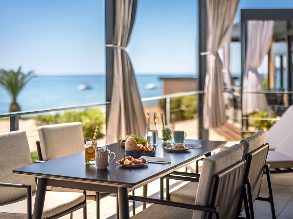 aminess-planet-camping-sirena-luxury-holiday-home-exterior-terrace-table