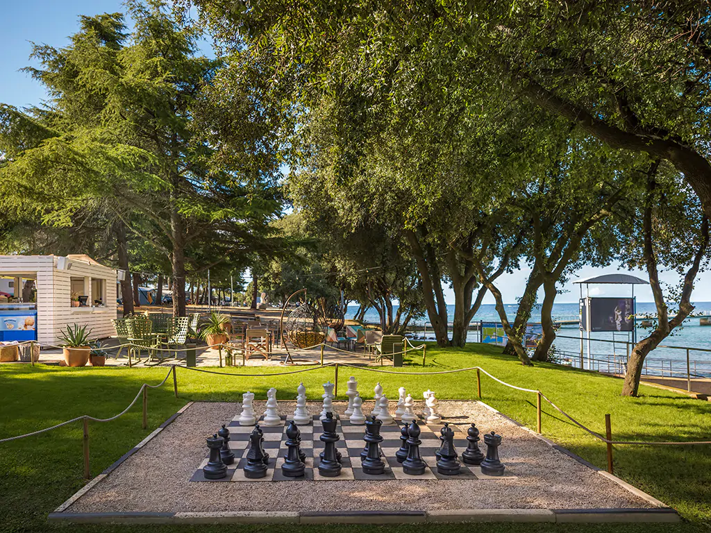 campsite-koversada-covered-beach-bar-i