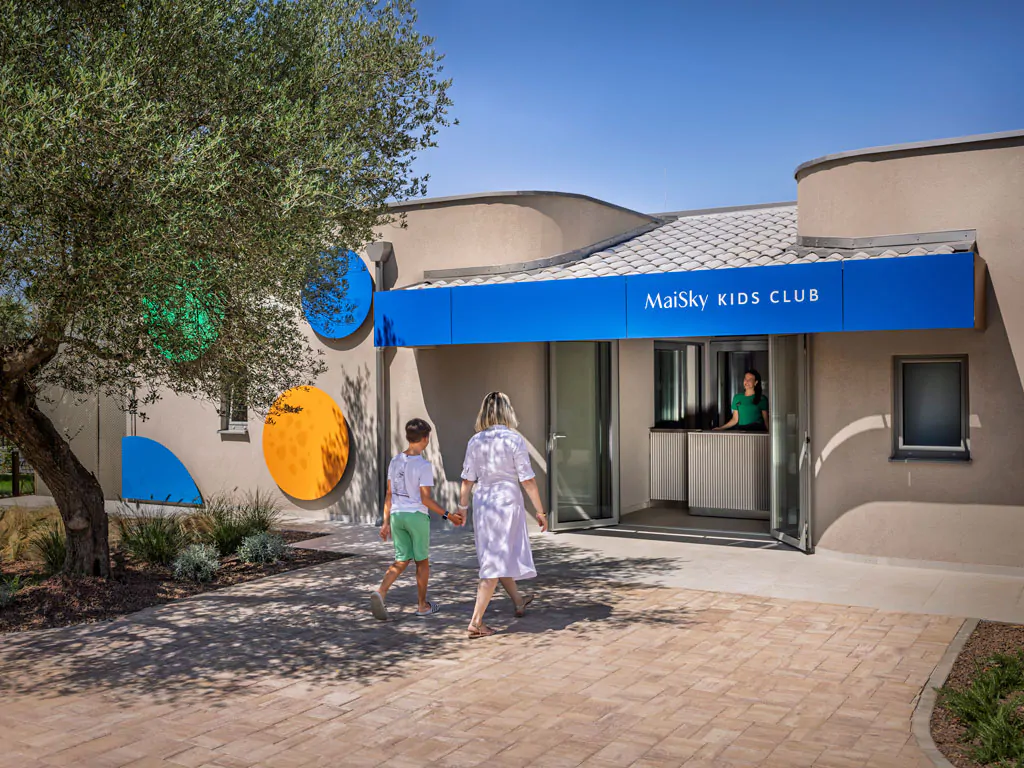 campsite-koversada-covered-kids-club-2
