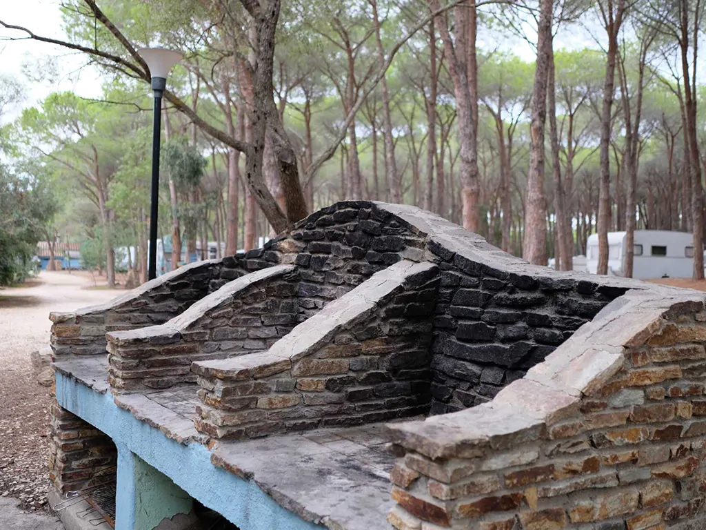 selema-camping-restaurant-barbecue-zone