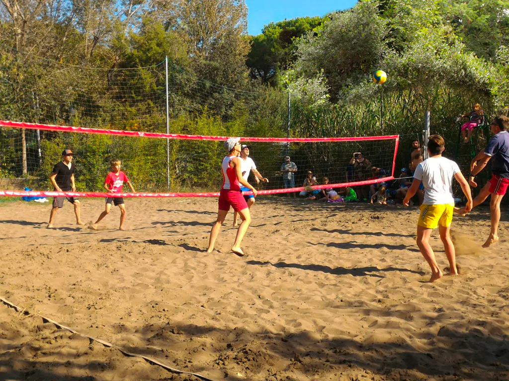 camping-village-le-esperidi-beach-volley