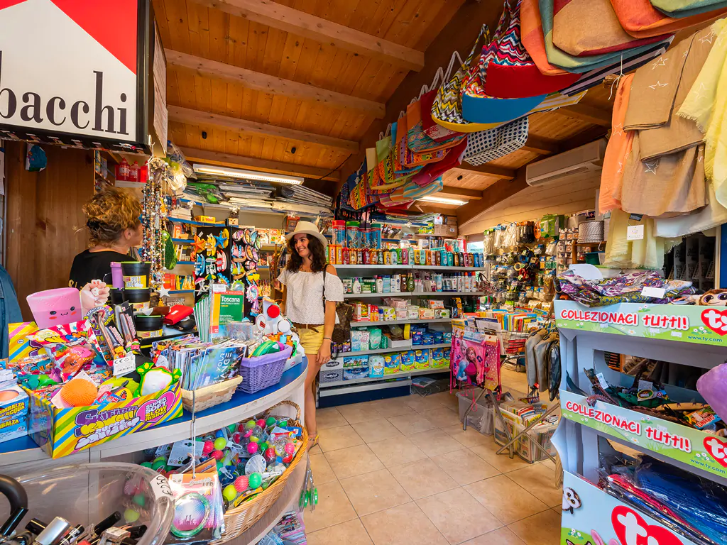 camping-village-le-esperidi-mini-market