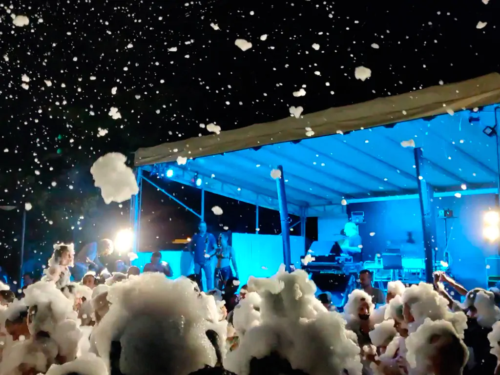 camping-village-le-esperidi-soapy-concert