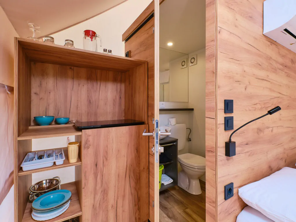 camping-cikat-couple-tent-kitchen-and-bathroom