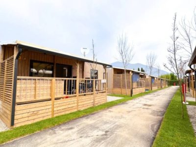 campsite-gasparina-estivo-premium-deluxe-view-from-side