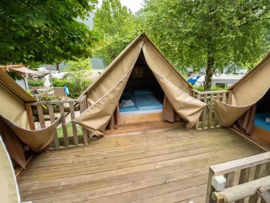vallicella-glamping-resort-air-dreamer-3-bedrooms