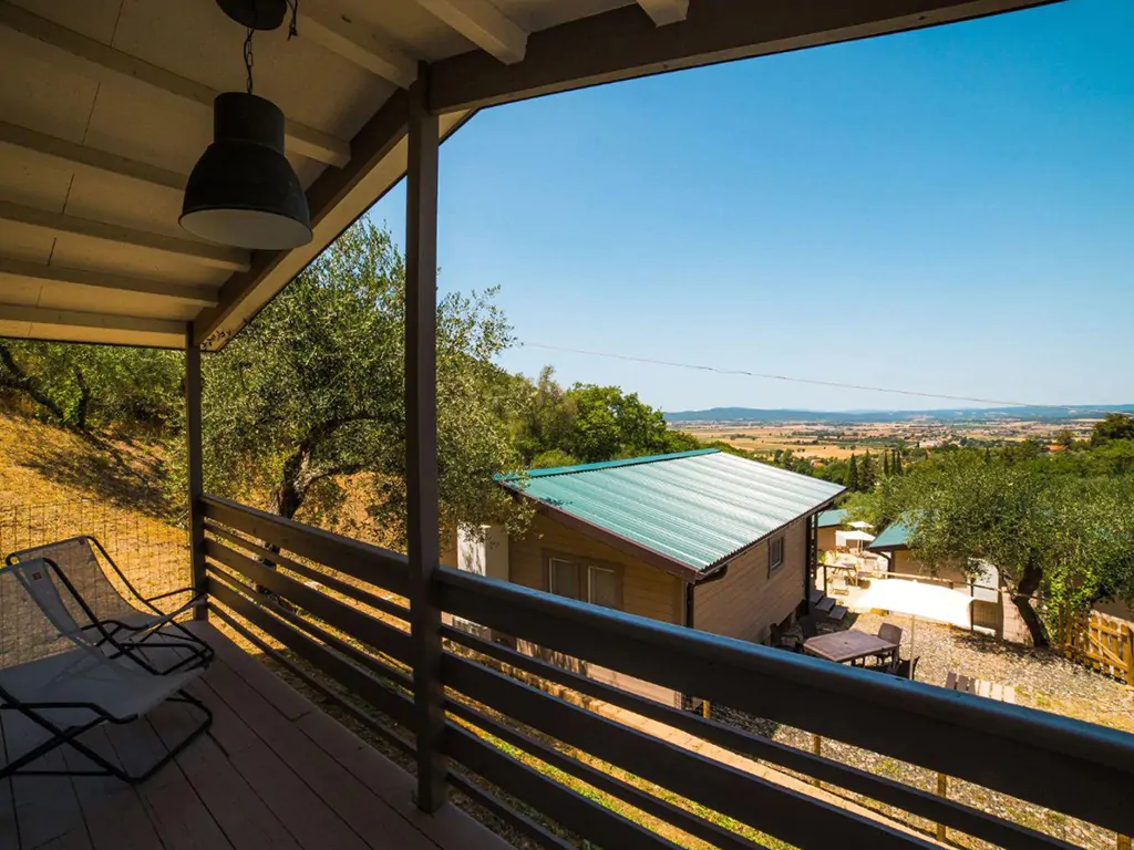 vallicella-glamping-resort-chalet-for-6-terrace-view