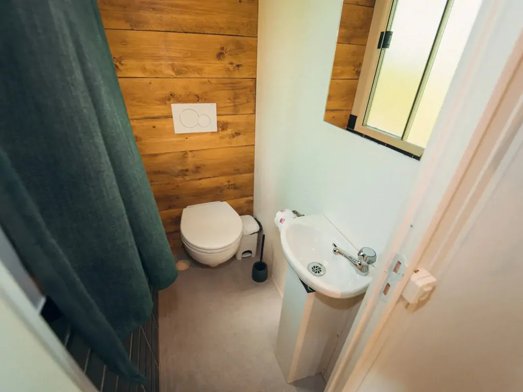 cottage-classic-bathroom-with-sink-and-toilet