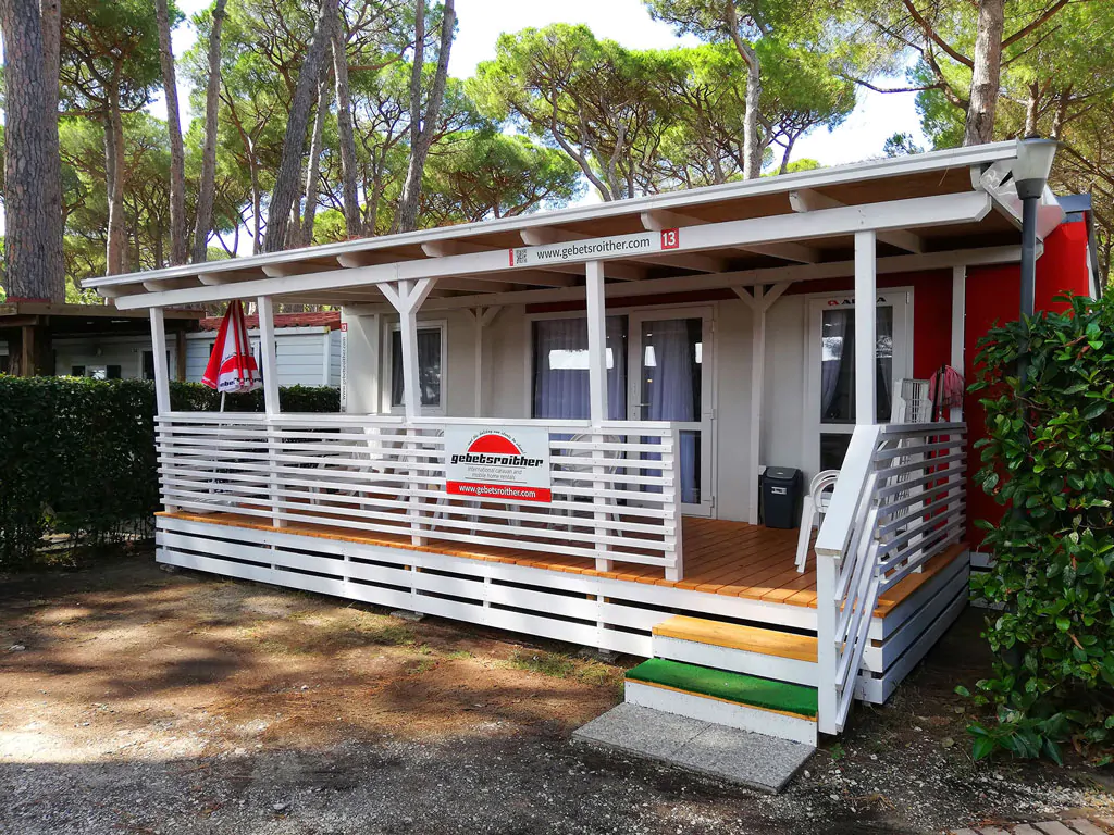hu-park-albatros-village-mobile-home-premium-i-exterior-terrace