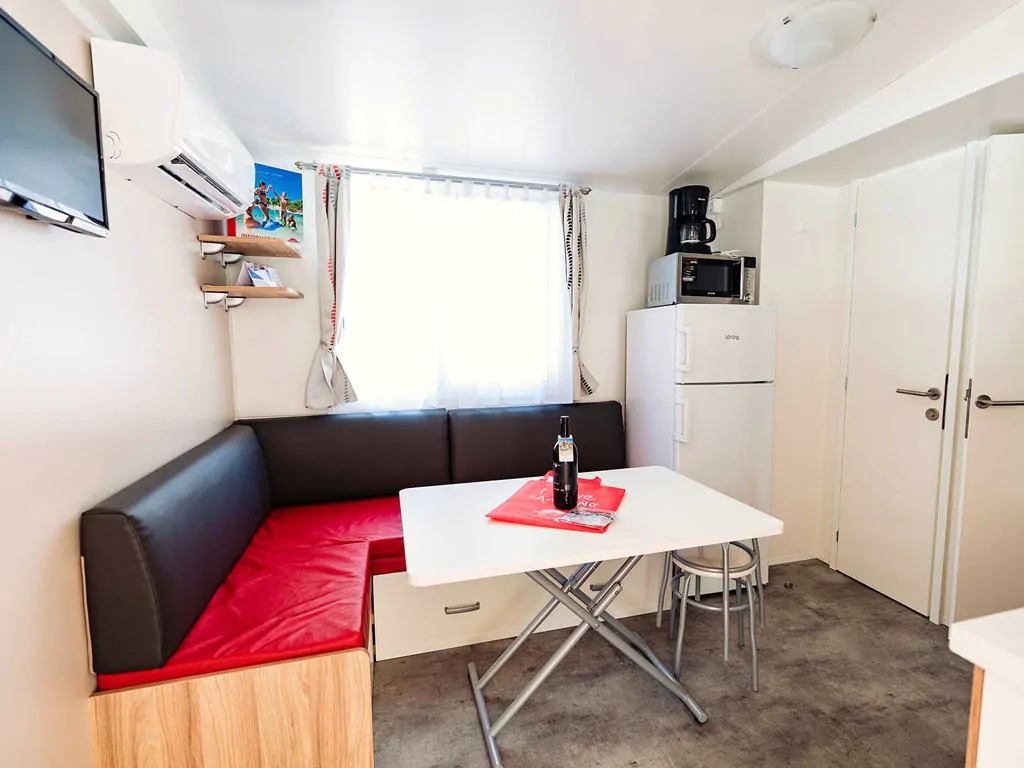 italy-camping-village-mobile-home-premium-a-plus-interior-livingroom