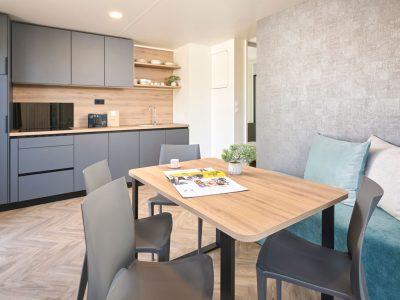 aminess-atea-camping-resort-luxury-glamping-villa-interior-kitchen-view