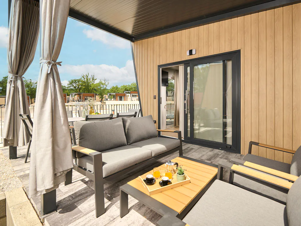 aminess-atea-camping-resort-luxury-glamping-villa-pool-view-exterior-terrace