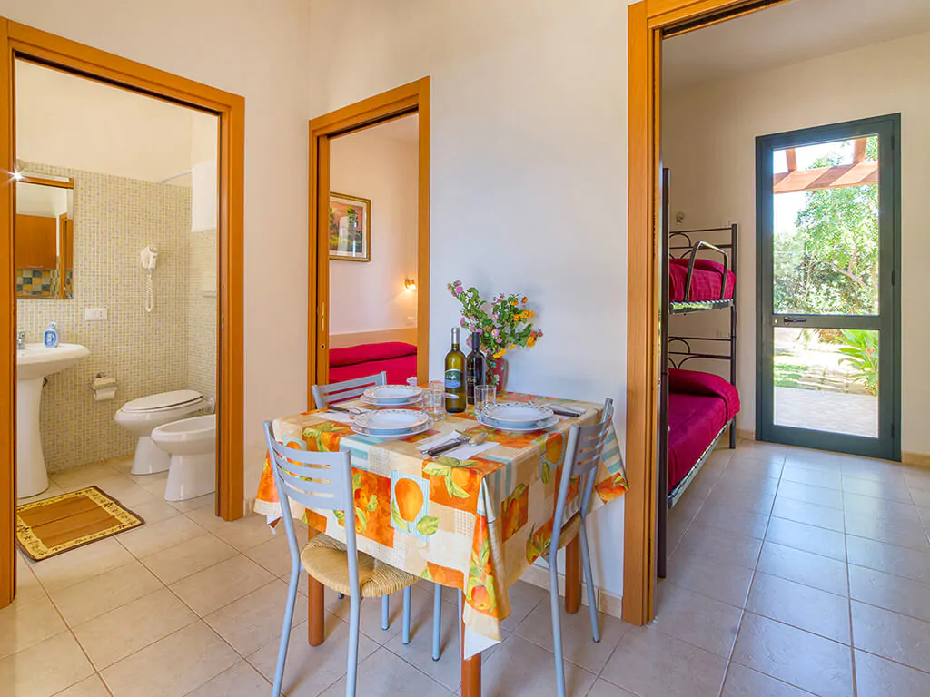 campiste-lilybeo-village-apartment-living-room-dining-table