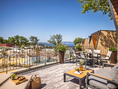 campsite-aminess-atea-luxuty-glamping-villa-pool-view-exteriere-terace