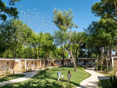 centro-vacanze-villaggio-san-francesco-mobile-home-lodge-prestige-daisy-exterior-position