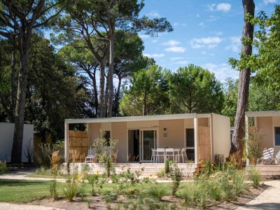 centro-vacanze-villaggio-san-francesco-mobile-home-lodge-prestige-daisy-exterior-view