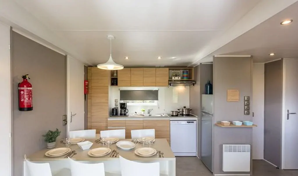 comfort-terrace-6-interior-kitchen
