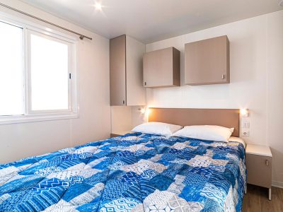 baia-holiday-isuledda-mobile-home-baia-revolution-interior-bedroom-double-bed