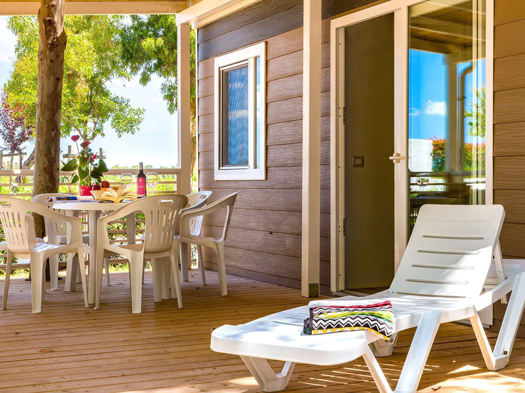 camping-village-baia-blu-la-tortuga-mobile-home-baia-elite-exterier-terrace