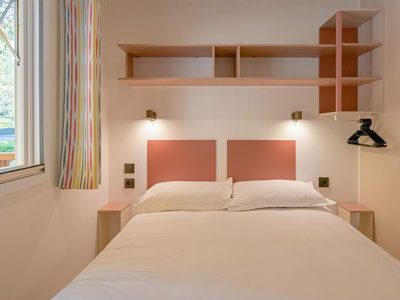 camping-village-capo-d-orso-mobile-home-comfort-interior-bedroom-double-bed