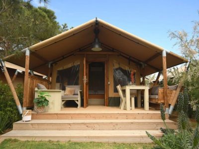 camping-village-cisano-san-vito-glamping-tent-estivo-safari-tent-compact-exterior-terrace-2
