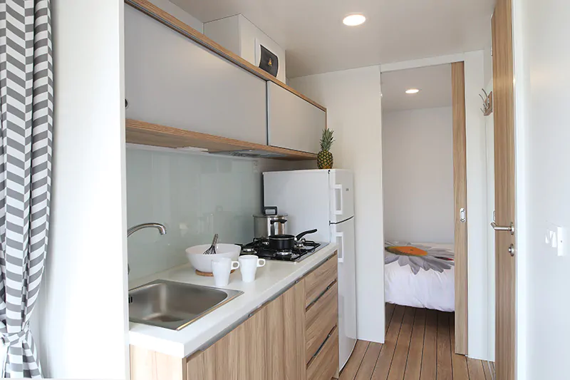 campsite-saksida-mobile-homes-interior-kitchen