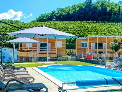 campsite-saksida-mobile-homes-pool-exterior