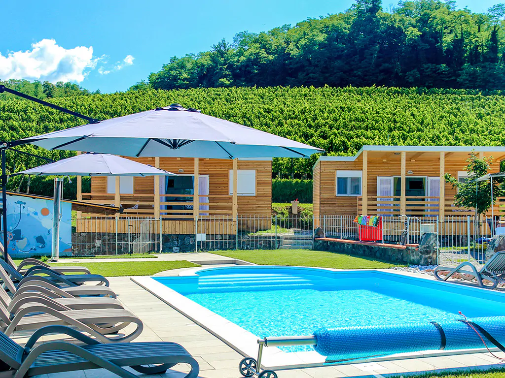 campsite-saksida-mobile-homes-pool-exterior