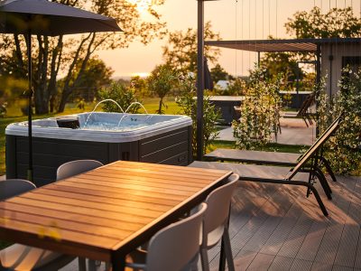 Mobile homes with jacuzzi at San Servolo Resort